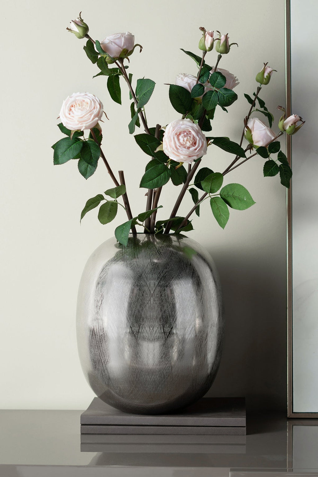 15" Aluminum Vase