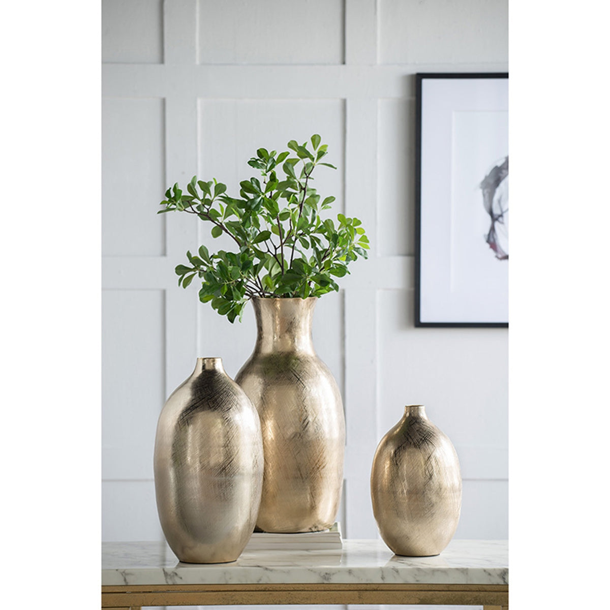 18.5" Aluminum Vase